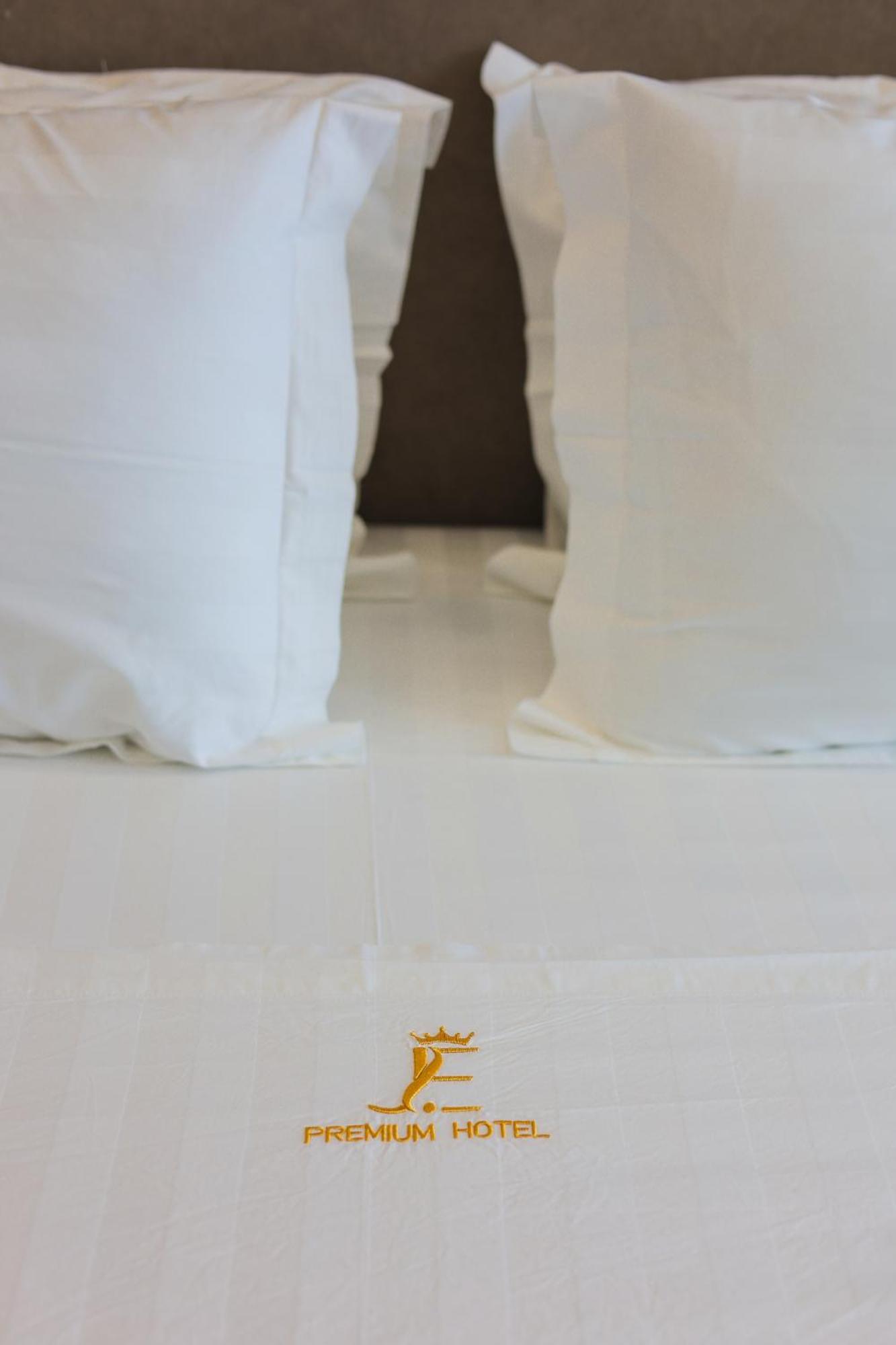 Joelle Premium Hotel Sarande Exterior photo